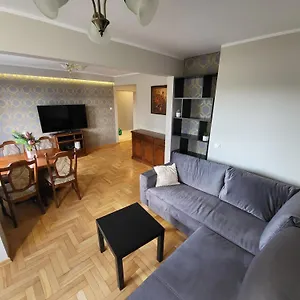  Apartament 400 Metrow Od Plazy/400 Meters From The
